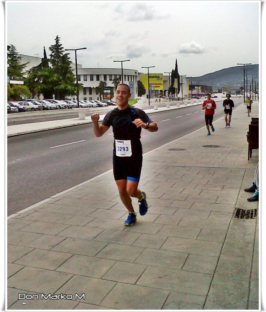1. Istrski maraton tekačev Koper 05 (blog Don Marko M)